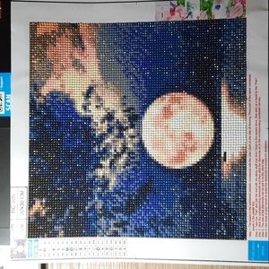 Moon Diamond Painting (COMPLETED) (H49)